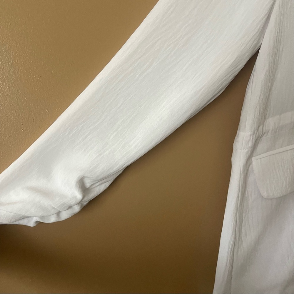 Halston Heritage Classic White Blazer - Picture 7 of 8